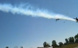 Large scale model and fullsize aircraft collison underline need for Detect Sense and Avoid