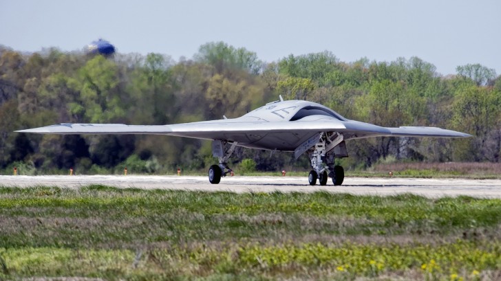 X-47B-at-Pax-River-728x409