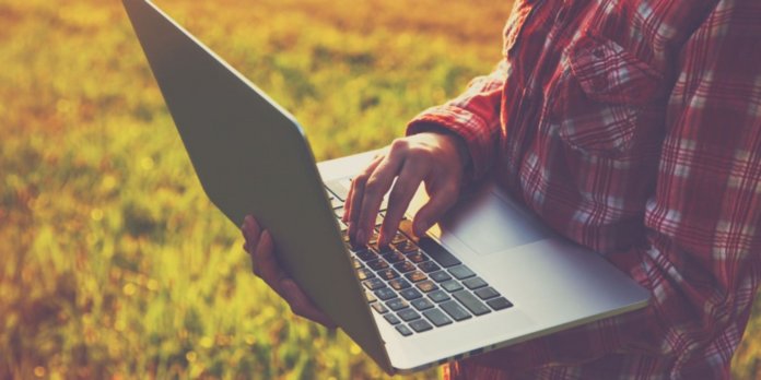 laptop crop desktop