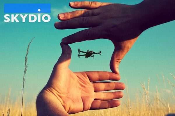 Skydio_flying_camera skydio