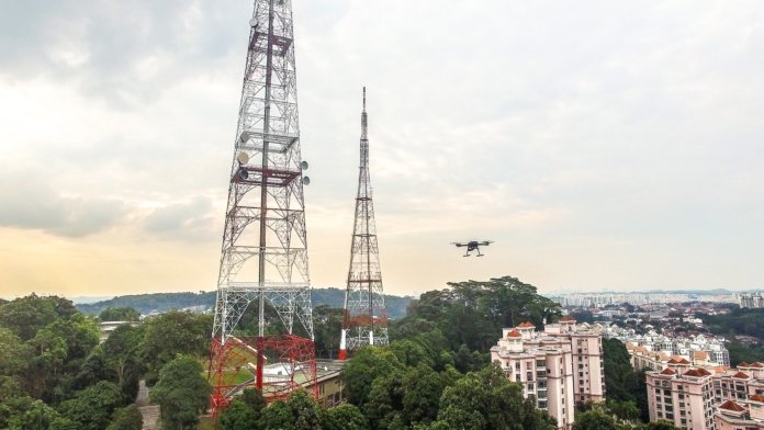 drone-flying-in-singapore